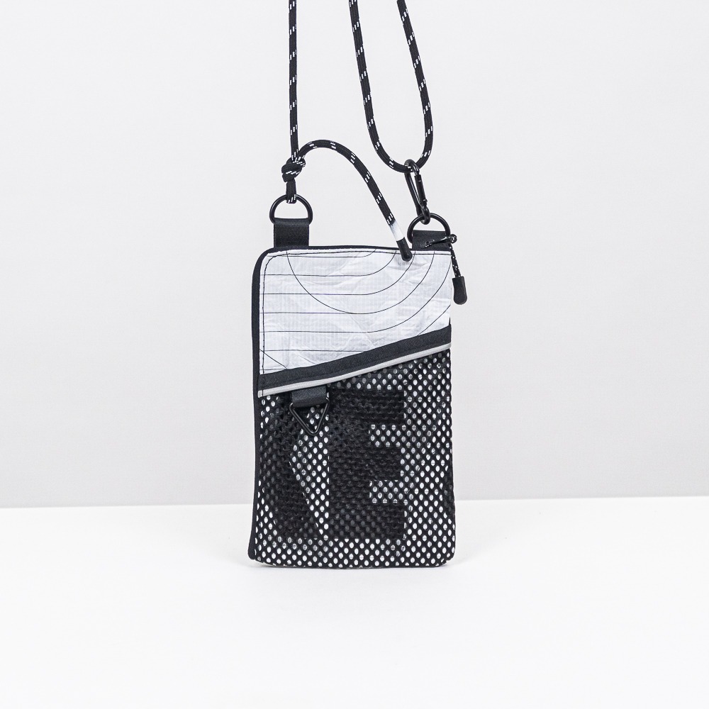 Nike Reusable Zipper Mini Bag